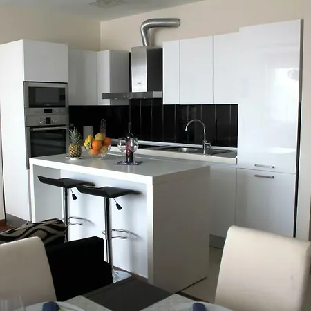 Beautiful And Luxury In Centre Appartamento