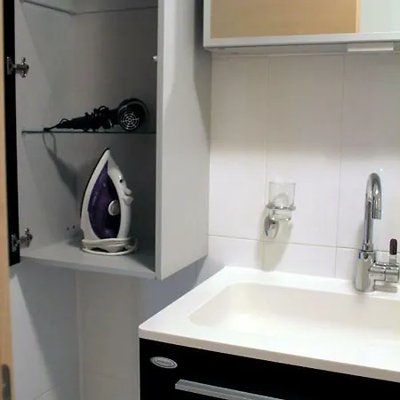Beautiful And Luxury In Centre Appartamento