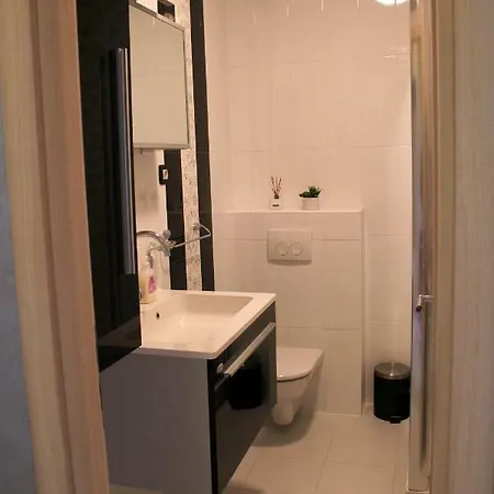 Beautiful And Luxury In Centre Appartamento